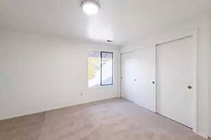 5810 NW Landing Dr, Portland, OR 97229 - Photo 8