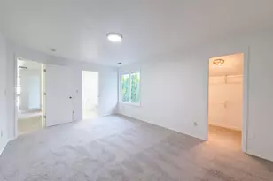5810 NW Landing Dr, Portland, OR 97229 - Photo 6