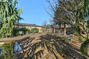 137 SE 73rd Ave, Portland, OR 97215 - Photo 16