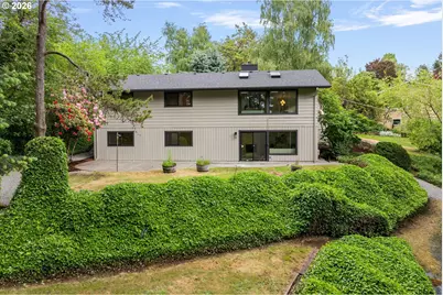 8560 SW Gayle Ln, Portland, OR 97225 - Photo 2