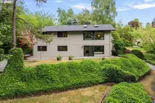 8560 SW Gayle Ln, Portland, OR 97225 - Photo 2