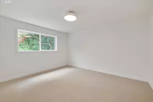 8560 SW Gayle Ln, Portland, OR 97225 - Photo 36