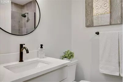 8560 SW Gayle Ln, Portland, OR 97225 - Photo 24