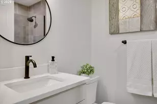 8560 SW Gayle Ln, Portland, OR 97225 - Photo 24