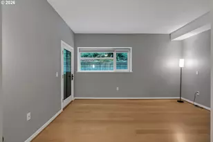 2445 NW Westover Rd, Portland, OR 97210 - Photo 12