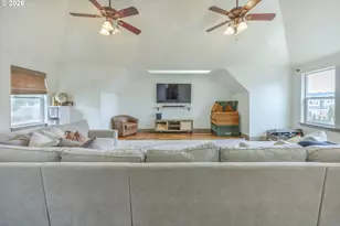 6885 Simeon Dr, Springfield, OR 97478 - Photo 22