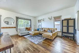 6885 Simeon Dr, Springfield, OR 97478 - Photo 8