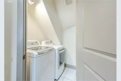 6885 Simeon Dr, Springfield, OR 97478 - Photo 38