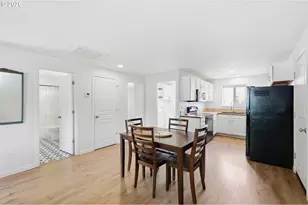 5754 Orchid Ln, Springfield, OR 97478 - Photo 8