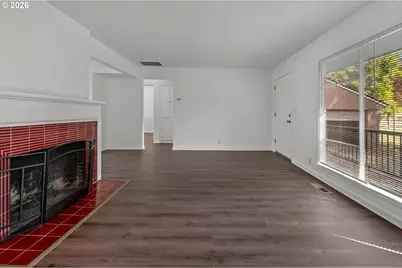 1745 SE 176th Ave, Portland, OR 97233 - Photo 6