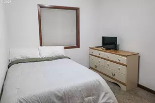 810 E Ninth St, Newberg, OR 97132 - Photo 14