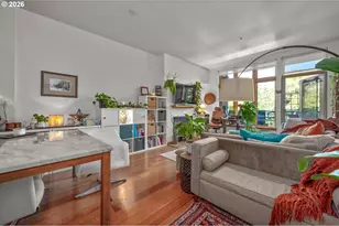 1030 NW Johnson St, Portland, OR 97209 - Photo 4