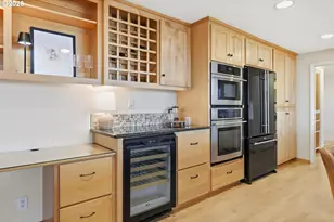 2693 Cupola Dr, Eugene, OR 97403 - Photo 14