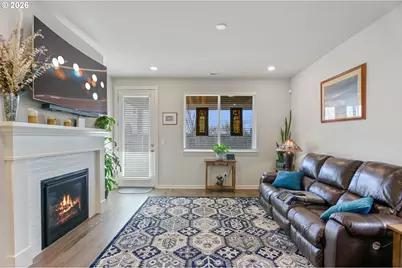 4225 S Willow Dr, Ridgefield, WA 98642 - Photo 2