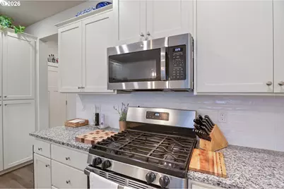 4225 S Willow Dr, Ridgefield, WA 98642 - Photo 8