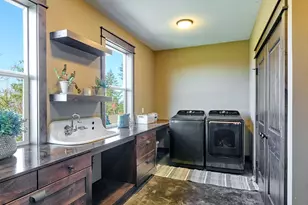 38252 S Blair Rd, Molalla, OR 97038 - Photo 20