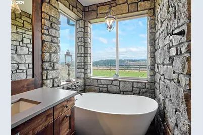 38252 S Blair Rd, Molalla, OR 97038 - Photo 12