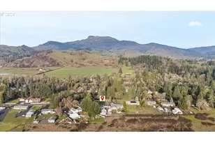 369 Upper Camp Loop Rd, Roseburg, OR 97470 - Photo 32