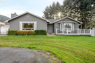369 Upper Camp Loop Rd, Roseburg, OR 97470 - Photo 2