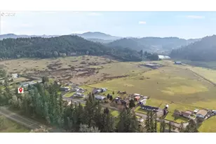 369 Upper Camp Loop Rd, Roseburg, OR 97470 - Photo 34