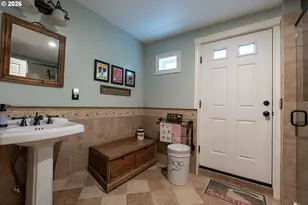 107 Garibaldi St, Lake Oswego, OR 97035 - Photo 30
