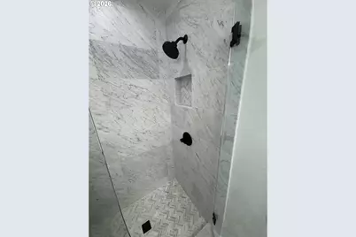 2387 SE 43rd Ave, Portland, OR 97206 - Photo 16