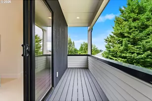 9261 SW 1st Ave, Portland, OR 97219 - Photo 24