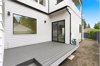 9261 SW 1st Ave, Portland, OR 97219 - Photo 32