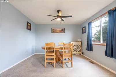 325 NW Denton Ave, Dallas, OR 97338 - Photo 16
