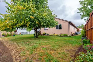 325 NW Denton Ave, Dallas, OR 97338 - Photo 28