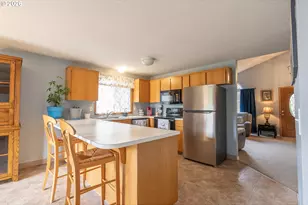325 NW Denton Ave, Dallas, OR 97338 - Photo 10