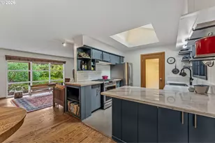 5655 SW Idaho St, Portland, OR 97221 - Photo 6