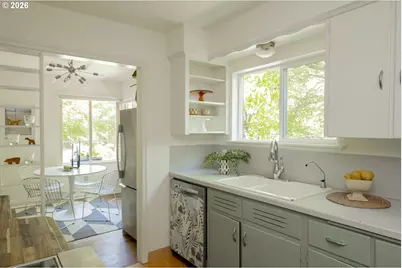 3004 SE 65th Ave, Portland, OR 97206 - Photo 8