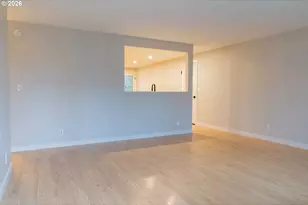 660 SW Coral St, Junction City, OR 97448 - Photo 6