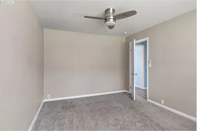 694 32nd St, Springfield, OR 97478 - Photo 24