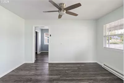 694 32nd St, Springfield, OR 97478 - Photo 12