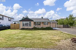 694 32nd St, Springfield, OR 97478 - Photo 4