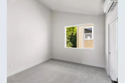 7564 SW 31st Ave, Portland, OR 97219 - Photo 8