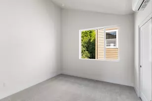 7564 SW 31st Ave, Portland, OR 97219 - Photo 8