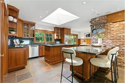 3860 SW 75th Ave, Portland, OR 97225 - Photo 14