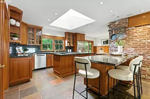 3860 SW 75th Ave, Portland, OR 97225 - Photo 14