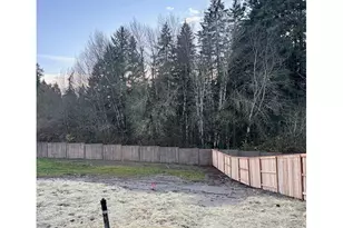 1477 N Millican Creek St, Lafayette, OR 97127 - Photo 2