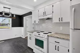 6306 NE Bonner Dr, Vancouver, WA 98665 - Photo 12