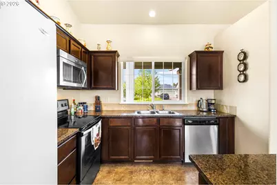 3090 Reed Ave, Woodburn, OR 97071 - Photo 12