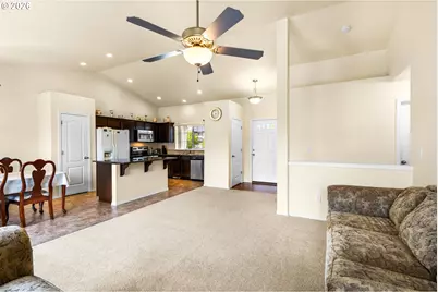 3090 Reed Ave, Woodburn, OR 97071 - Photo 8
