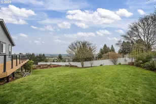 242 NW Walnut Ave, Dundee, OR 97115 - Photo 36