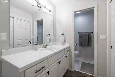 242 NW Walnut Ave, Dundee, OR 97115 - Photo 26