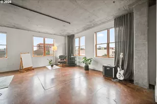 411 NW Flanders St, Portland, OR 97209 - Photo 8