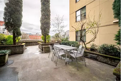 411 NW Flanders St #307, Portland, OR 97209 - Photo 24