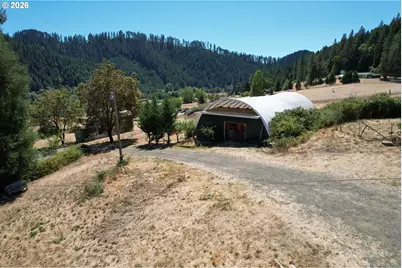 100 Opossum Ln, Myrtle Creek, OR 97457 - Photo 16